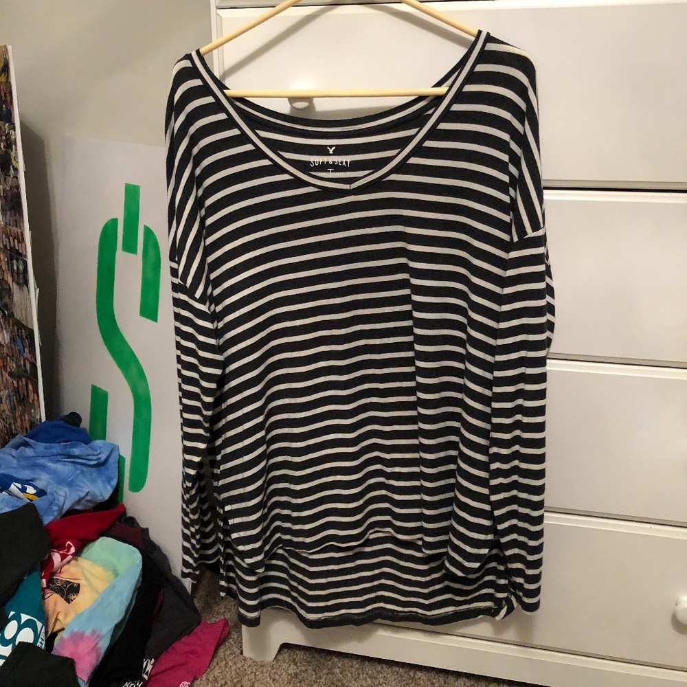 American Eagle Long Sleeve